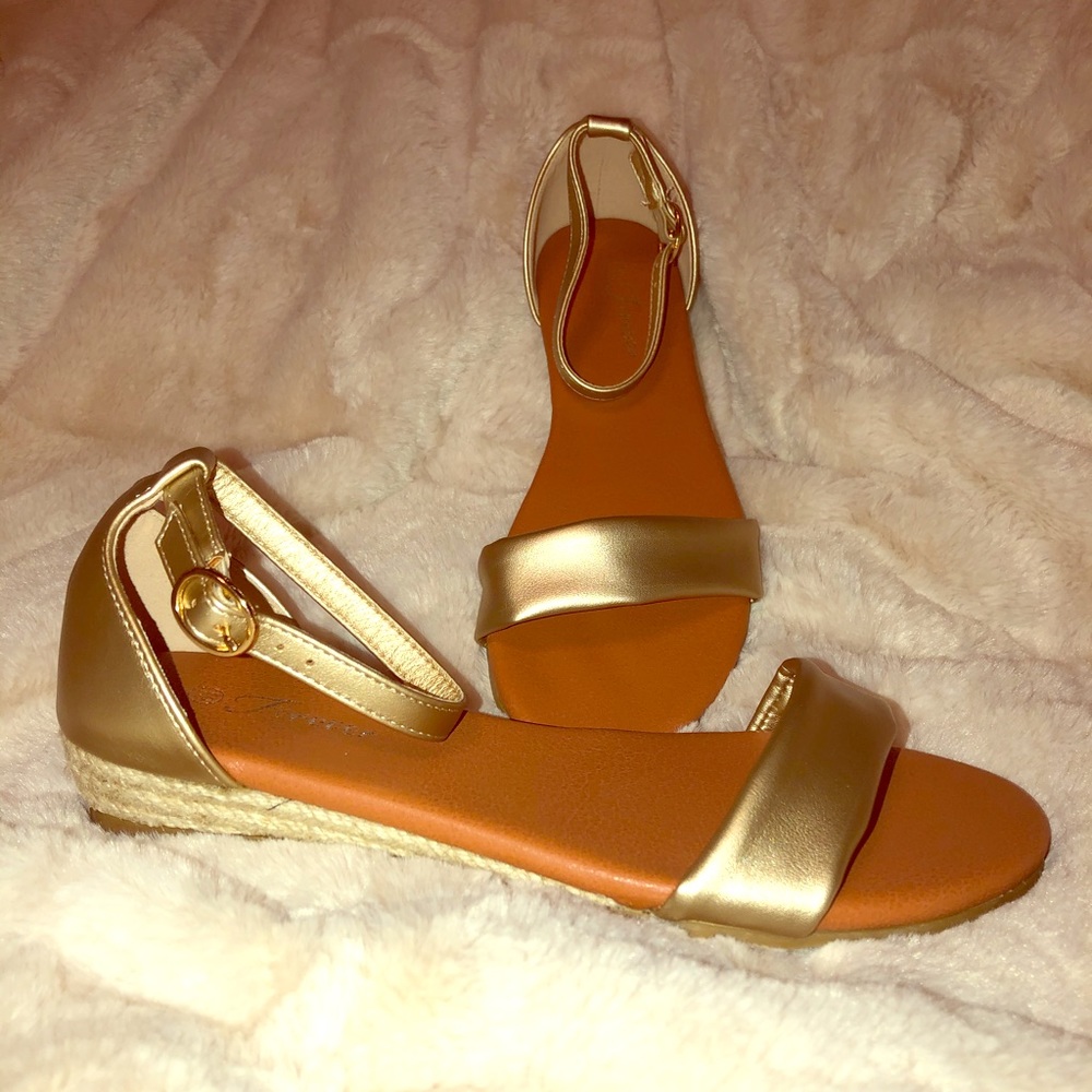 Forever sandals